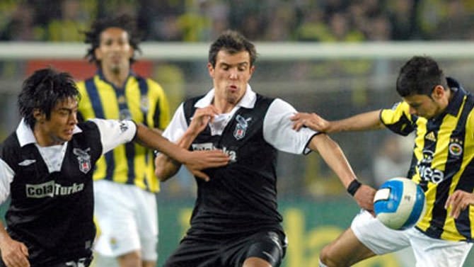 Hem Fenerbahçe hem de Beşiktaş’ta oynayan futbolcular