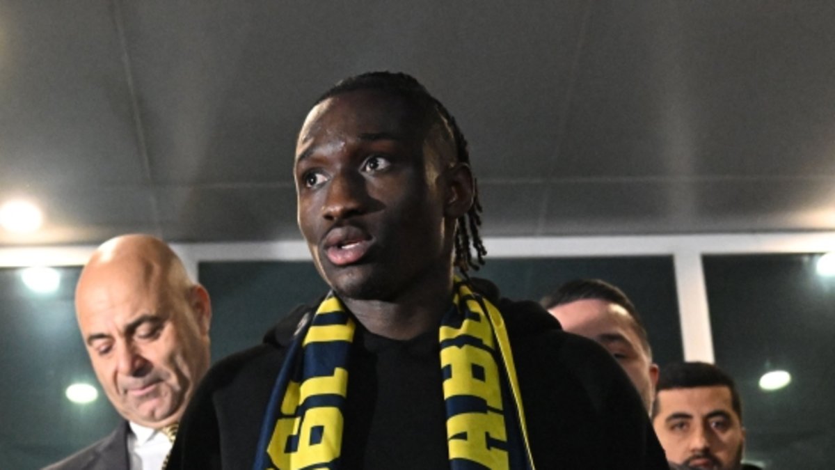 Fenerbahçe'nin yeni transferi Sidiki Cherif nasıl bir futbolcu? "Oyuncu profiline baktığımızda…"