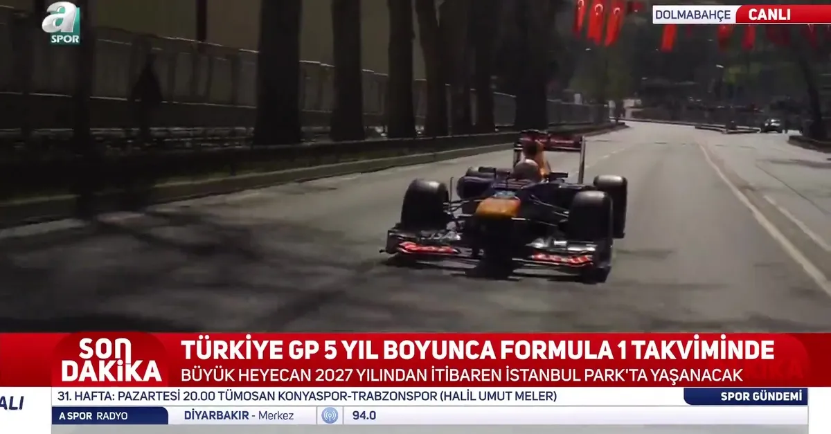 Formula 1 aracı İstanbul’da gösteri turu gerçekleştirdi!