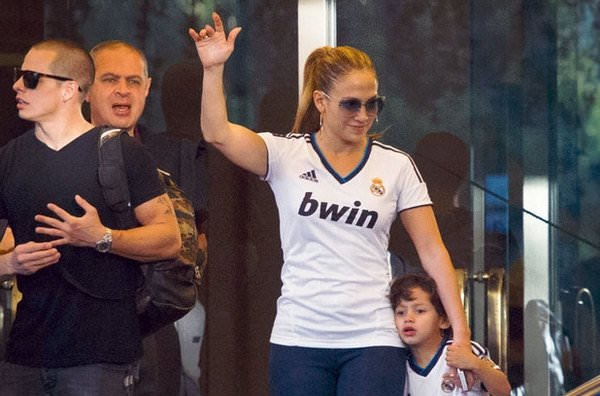 Ünlüler El Clasico’da taraflarını belli etti