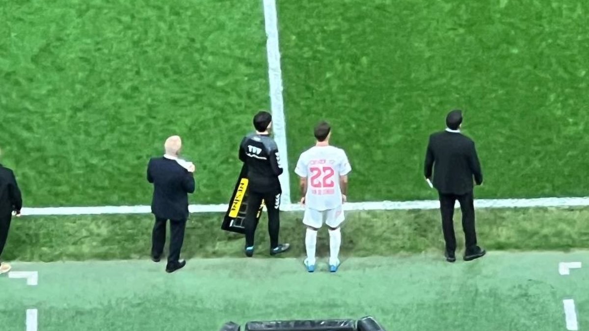 Antalyaspor'da büyük şok! 2 oyuncu birden…