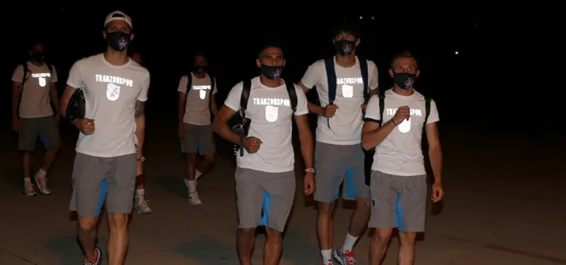 Trabzonspor kafilesi Alanya’ya geldi
