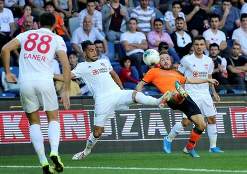 Başakşehir'de bir puan Visca'dan