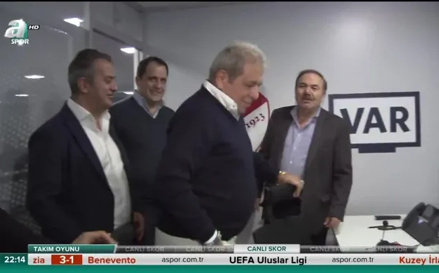 Erman Toroğlu 'VAR' oldu