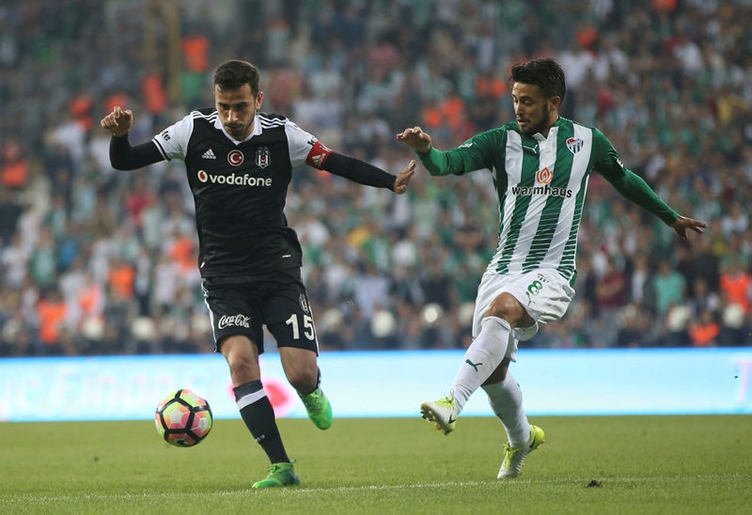 Oğuzhan Özyakup, Beşiktaş’ın teklifini kabul etti