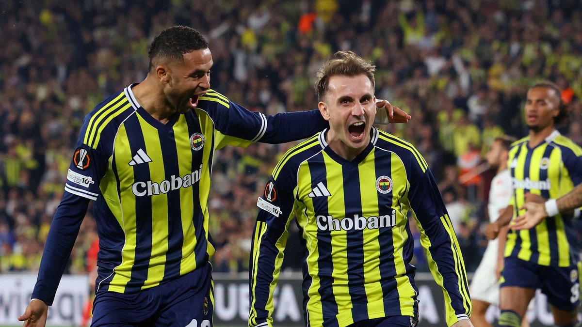 Fenerbahçe Süper Lig'de Samsunspor'a konuk oluyor! Fenerbahçe Süper Lig'de Samsunspor'a konuk oluyor!