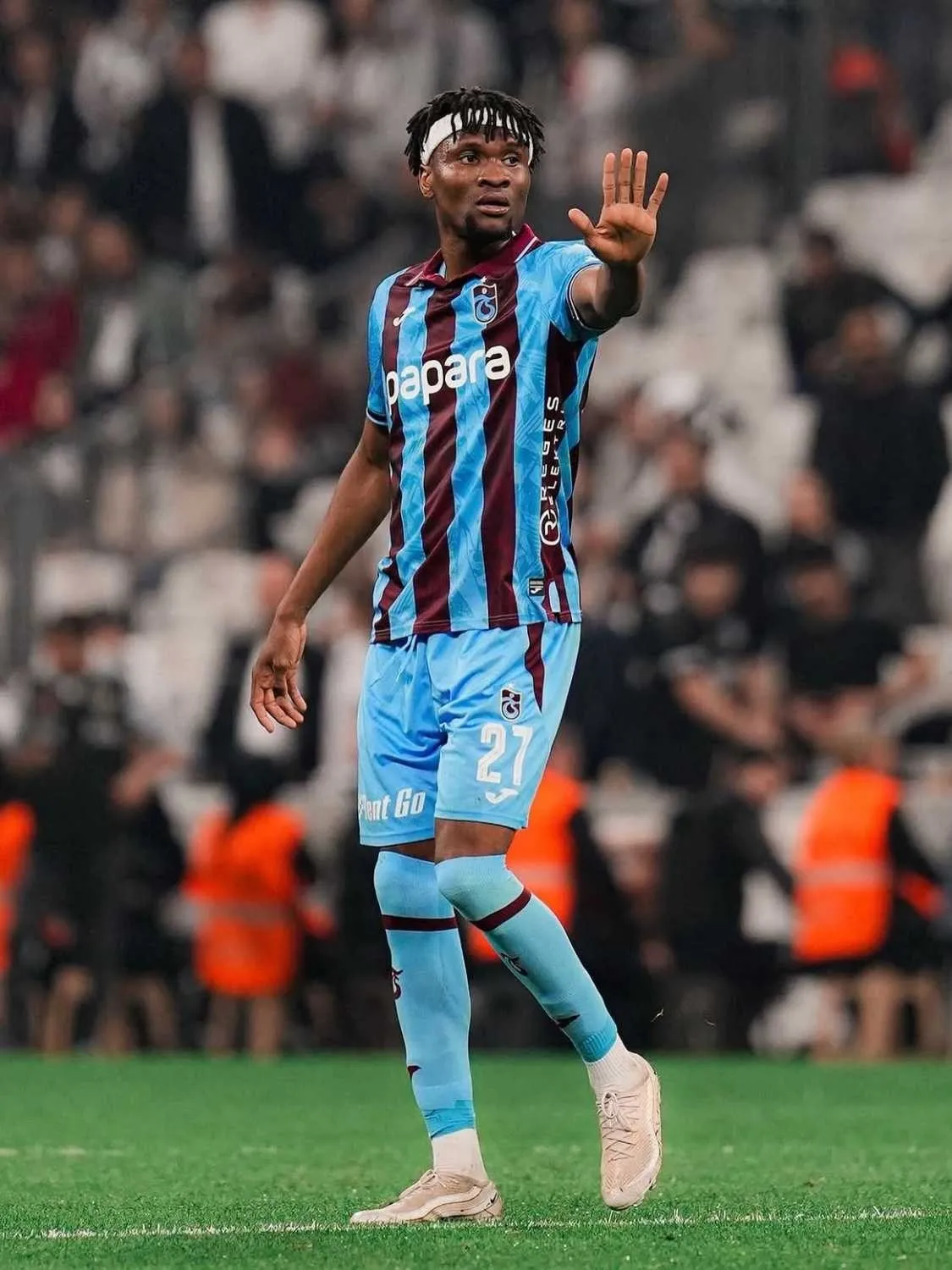 Nwaiwu'ya Premier Lig'den 2 talip