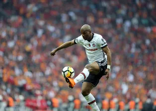 Beşiktaşlı oyuncu Ryan Babel için müthiş teklif!