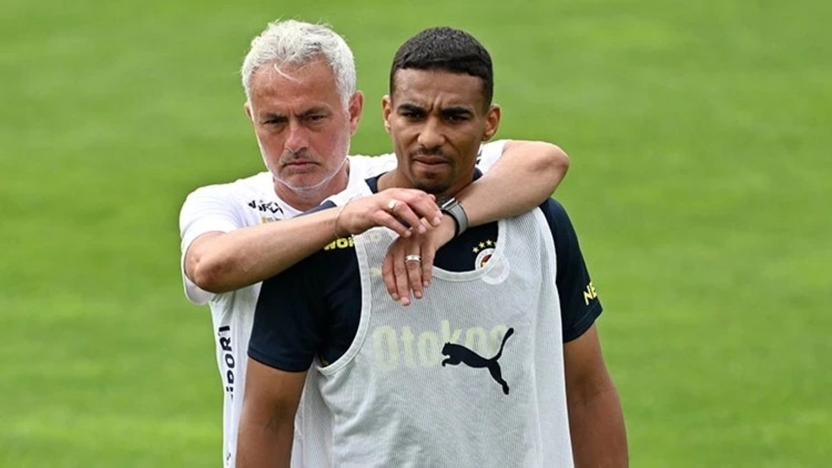 FENERBAHÇE TRANSFER HABERLERİ: Lille Alexander Djiku için görüşmelere başladı! FENERBAHÇE TRANSFER HABERLERİ: Lille Alexander Djiku için görüşmelere başladı!