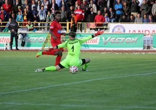 Boluspor, Manisaspor'u farklı geçti