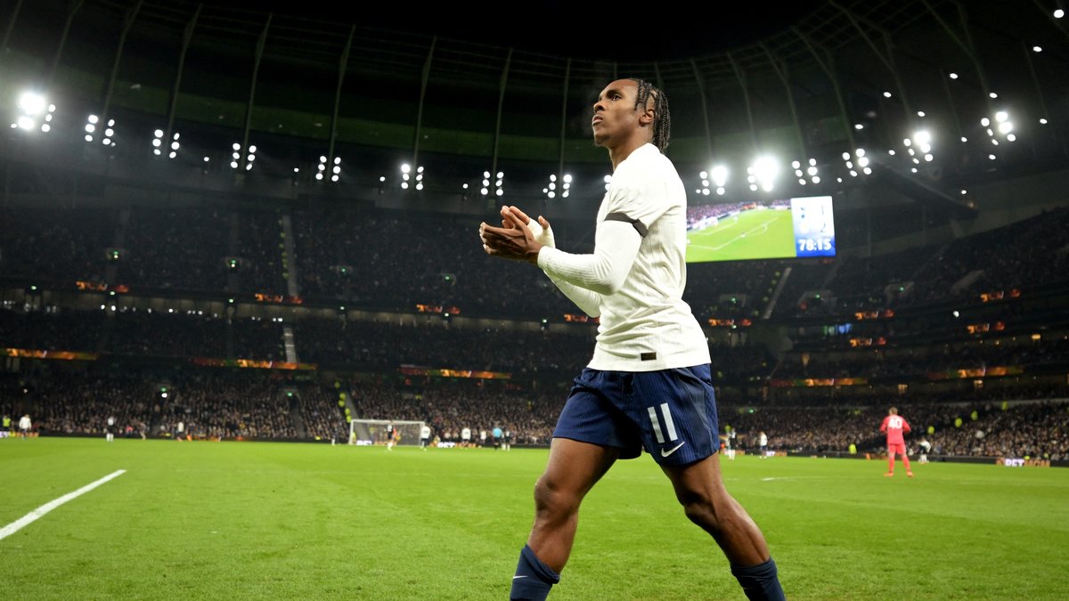 TRANSFER HABERİ: Fenerbahçe'den sürpriz golcü atağı! Herkes Sörloth ve Nkunku derken…