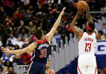 Harden'ın 54 sayısı Rockets'a yetmedi