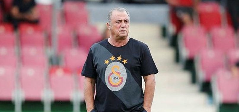 Galatasaray'da Fernando'nun yerine 2 isim birden!
