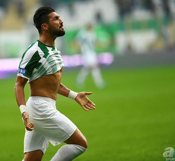 Beşiktaş 21’lik yıldızı bitiriyor! Menajeri resmen açıkladı