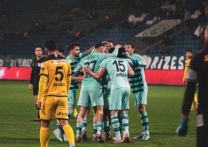 Çaykur Rizespor kupada 3 puanla tanıştı!