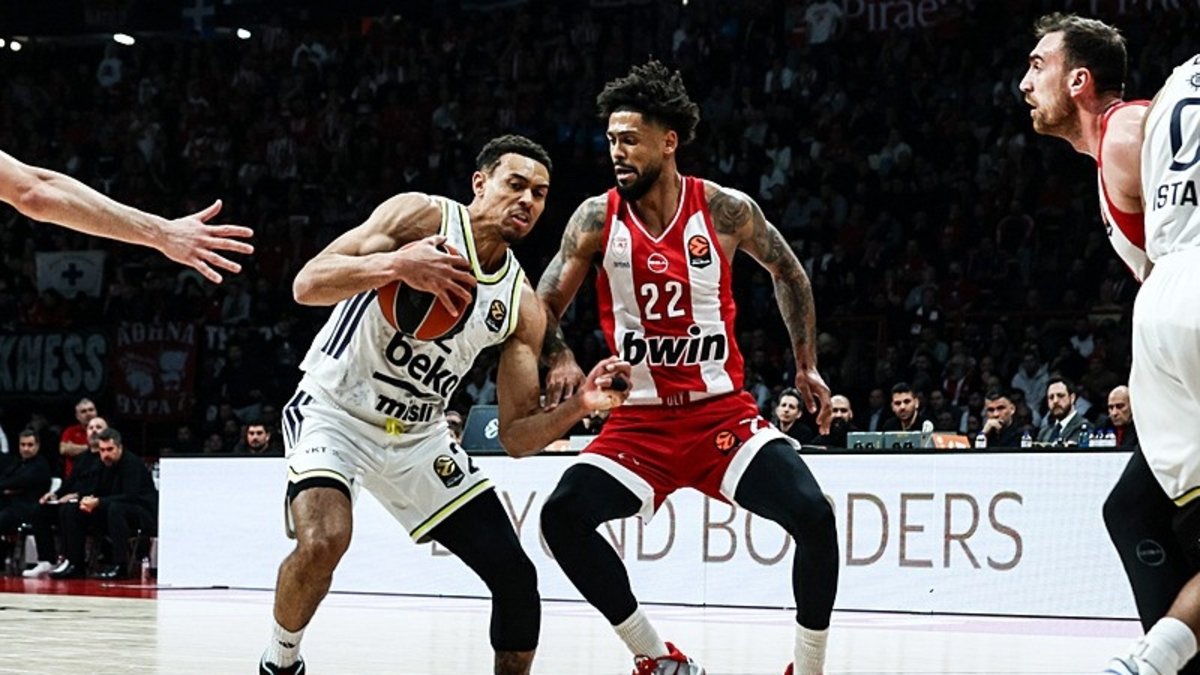 Fenerbahçe Beko, Pire deplasmanında Olympiakos'a kayıp!