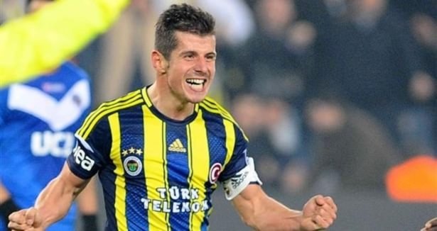 Emre Belözoğlu Ocak’ta Fenerbahçe’de!