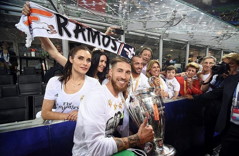 Şampiyonlar Ligi finalinde Türk bayrağına çirkin müdahale!