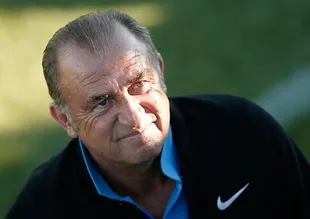 Terim: Sevenlerimize moral vereceğimizi düşünüyorum
