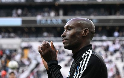 BEŞİKTAŞ HABERİ: Atiba Hutchinson’dan futbolu bırakma kararı!