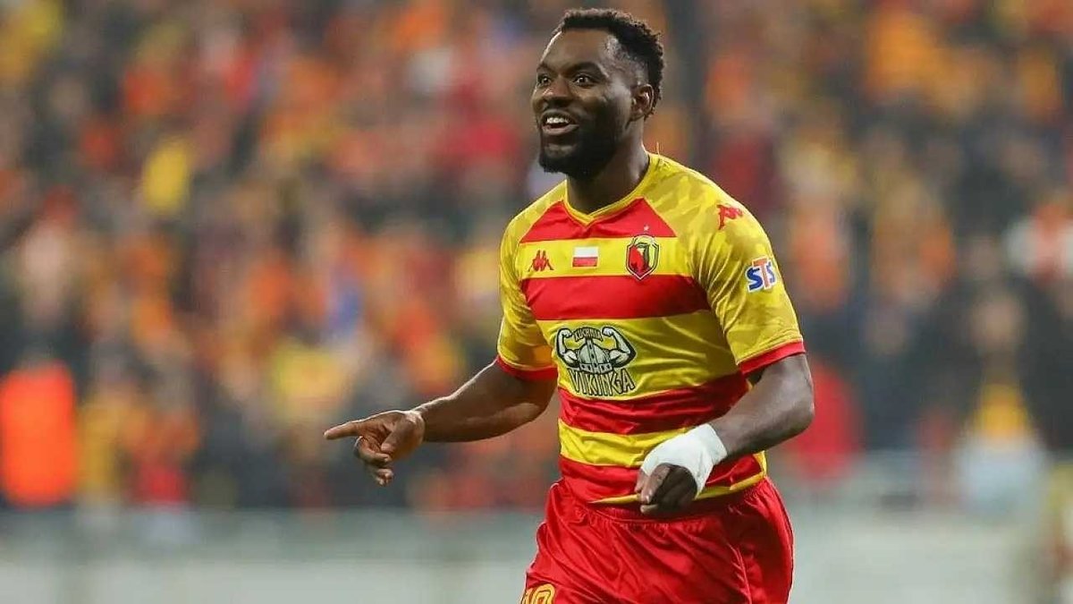 Beşiktaş'a Kongolu golcü! Sözleşmesi sona eriyor