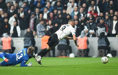 Beşiktaş Alanyaspor maçında penaltı kararı
