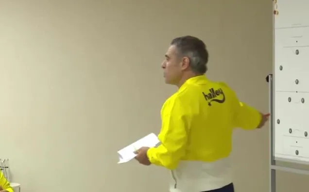 Ersun Yanal'dan motivasyon konuşması