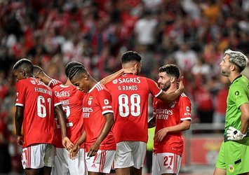 Benfica'dan dört dörtlük galibiyet!