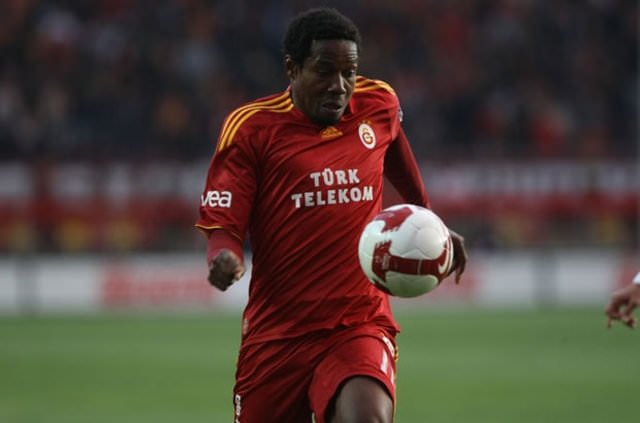 Yıldız isim rekor bedele satıldı!