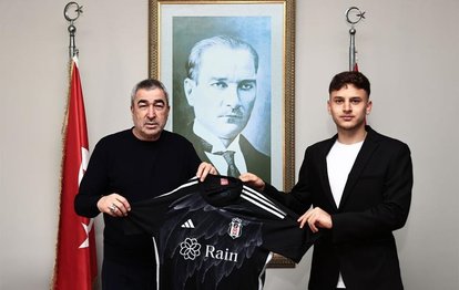 Beşiktaş Fahri Kerem Ay’la profesyonel sözleşme imzaladı