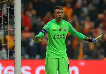 Muslera tartışması