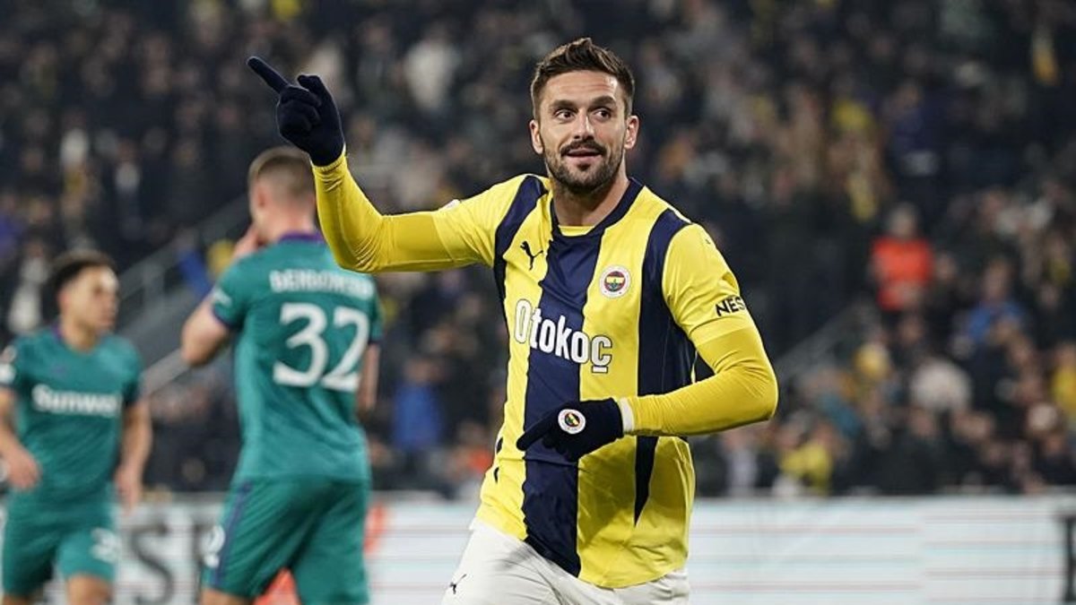 Fenerbahçe'de flaş ayrılık! Dusan Tadic'in yeni takımı belli oldu Fenerbahçe'de flaş ayrılık! Dusan Tadic'in yeni takımı belli oldu