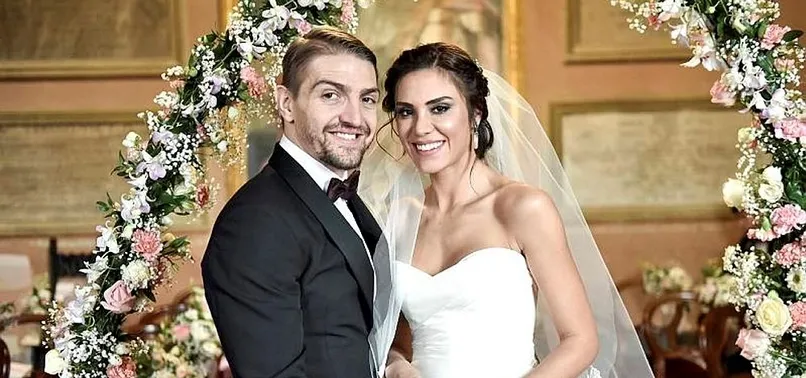 Asena Atalay, Caner Erkin'i icraya verdi