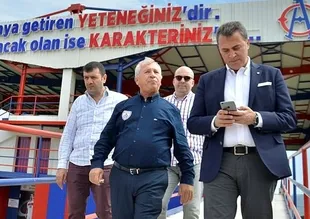 Beşiktaş transfer görüşmelerine başladı