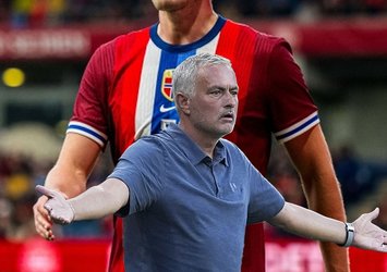 F.Bahçe'ye transferde kötü haber! ManU ismi bitiriyor