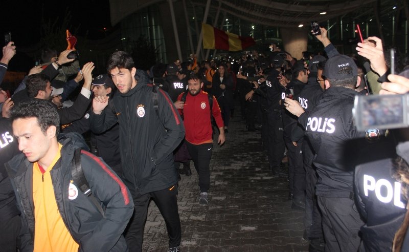 Galatasaray’a Hatay’da coşkulu karşılama