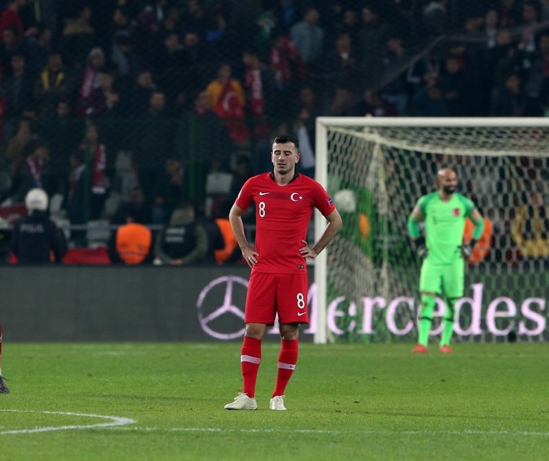 Roma resmen açıkladı! Oğuzhan Özyakup...