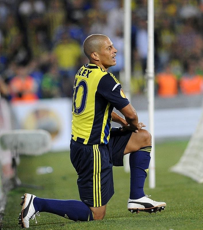 Alex’ten yıllar sonra gelen itiraf!