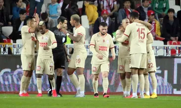 G.Saray'a derbi öncesi kötü haber! Yıldız oyuncu...
