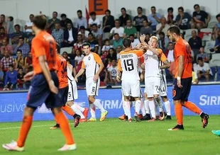 Başakşehir turu zora soktu!