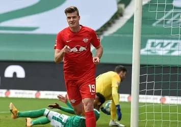 Sörloth'tan Trabzonspor paylaşımı!