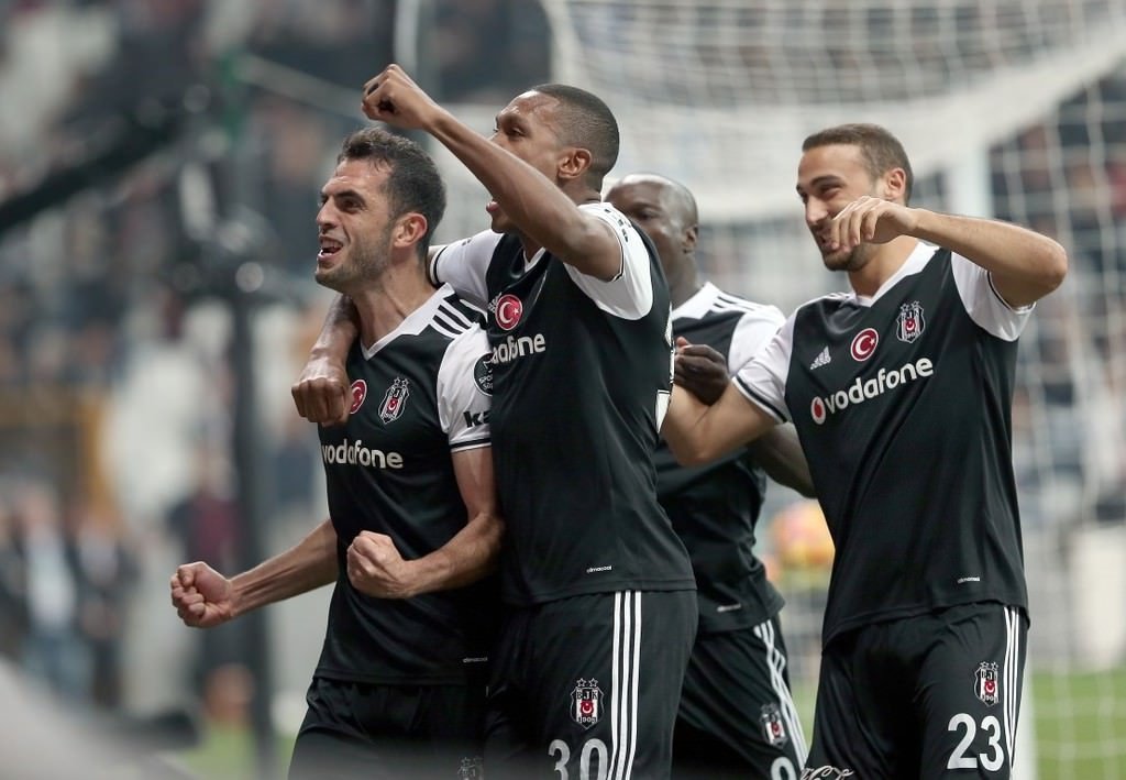 Beşiktaş-Trabzonspor karşılaşmasından kareler