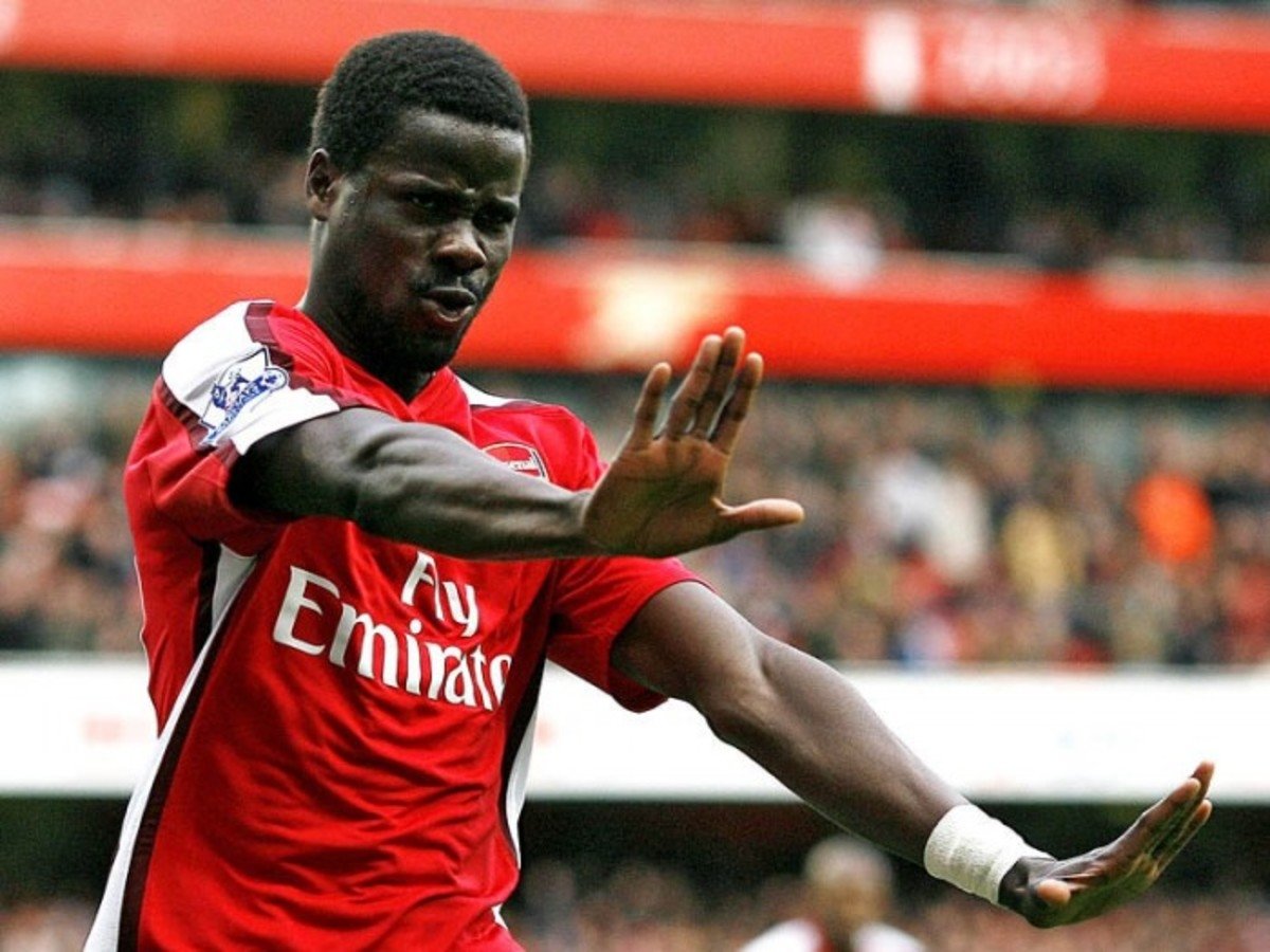 Emmanuel Eboue intihar etti!