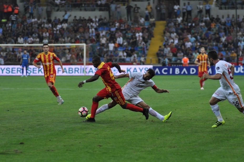 Riekerink: ’Yasin’le bir tartışma yaşamadık’