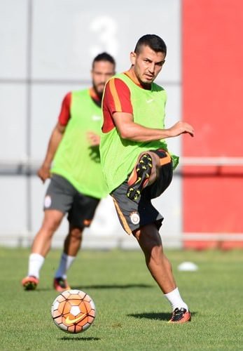 Sabri Sarıoğlu, Jan Olde Riekerink’in elini öptü!