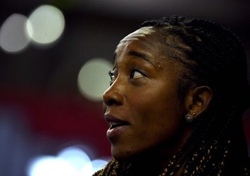 Jamaikalı atlet Fraser-Pryce'dan tarihi performans!