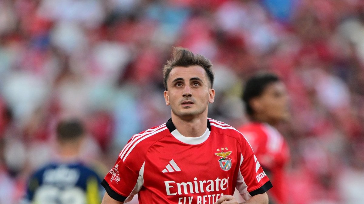 Kerem Aktürkoğlu transferinde flaş gelişme! Fenerbahçe'ye haber gönderdi Kerem Aktürkoğlu transferinde flaş gelişme! Fenerbahçe'ye haber gönderdi