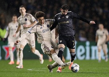 Ajax ilk puanlarını aldı!