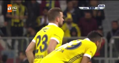 T.M. Akhisarspor: 3 - Fenerbahçe: 2