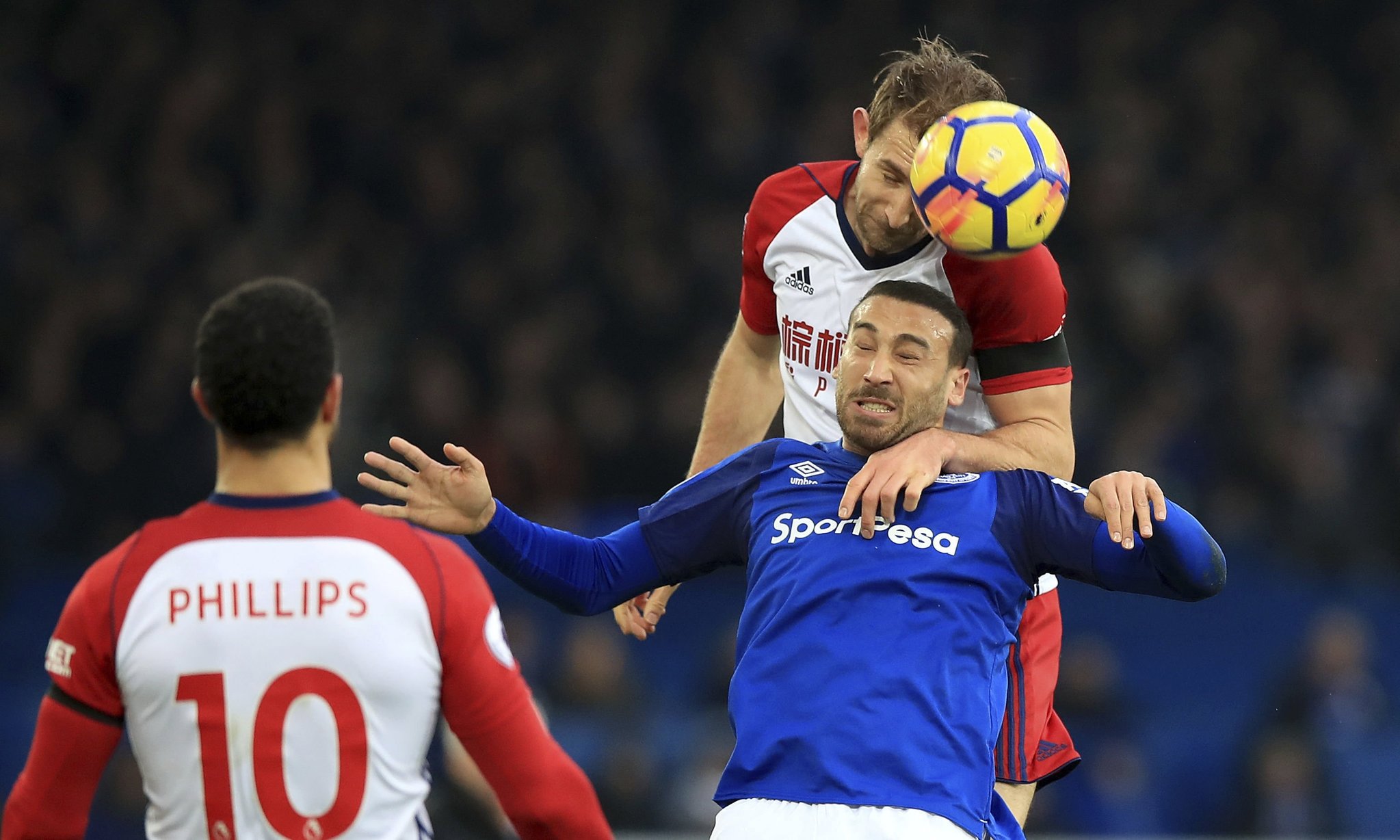 Cenk Tosun’dan geri dönüş sinyali